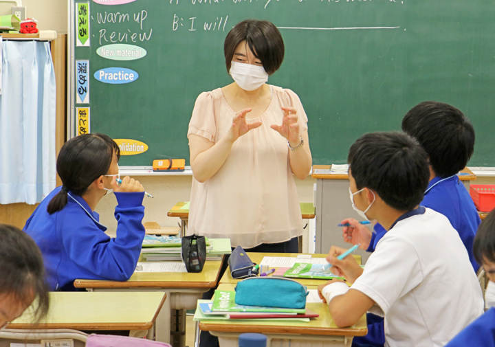 千羽鶴 平和の願い英語で とーよみnet