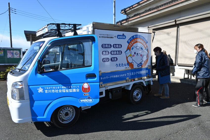 移動販売車「うえたん号」